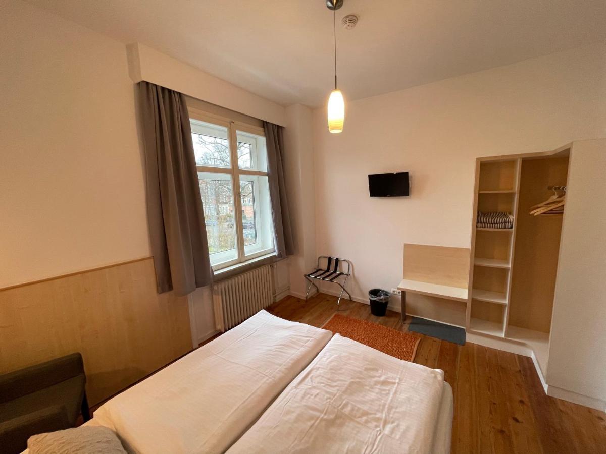 Aparthotel Stadtpark Lübeck Exteriör bild